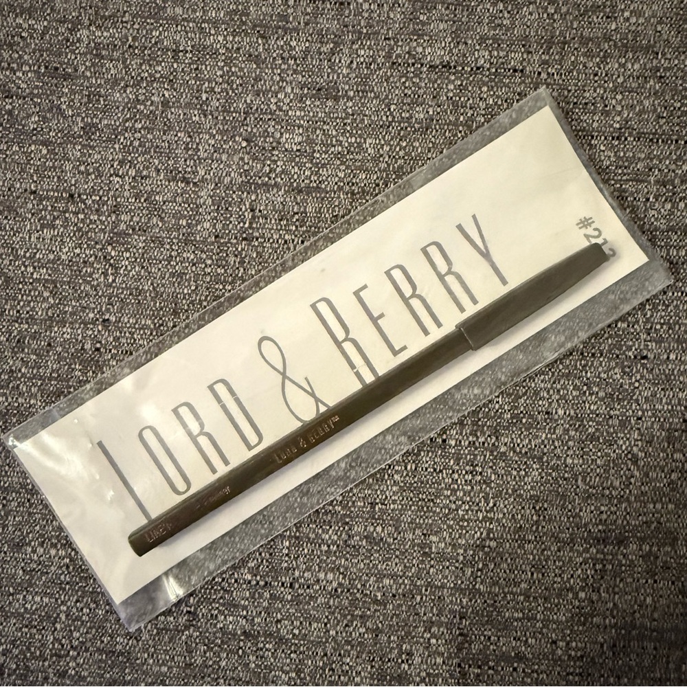 LORD & BERRY Line’n Shade Eyeliner